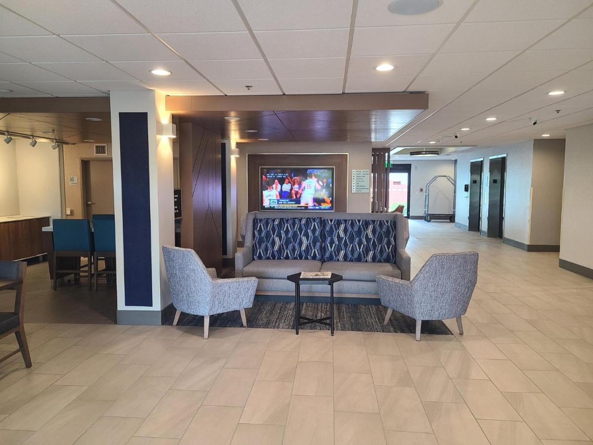 Holiday Inn Express Fort Lauderdale North - Executive Airport By Ihg Kültér fotó