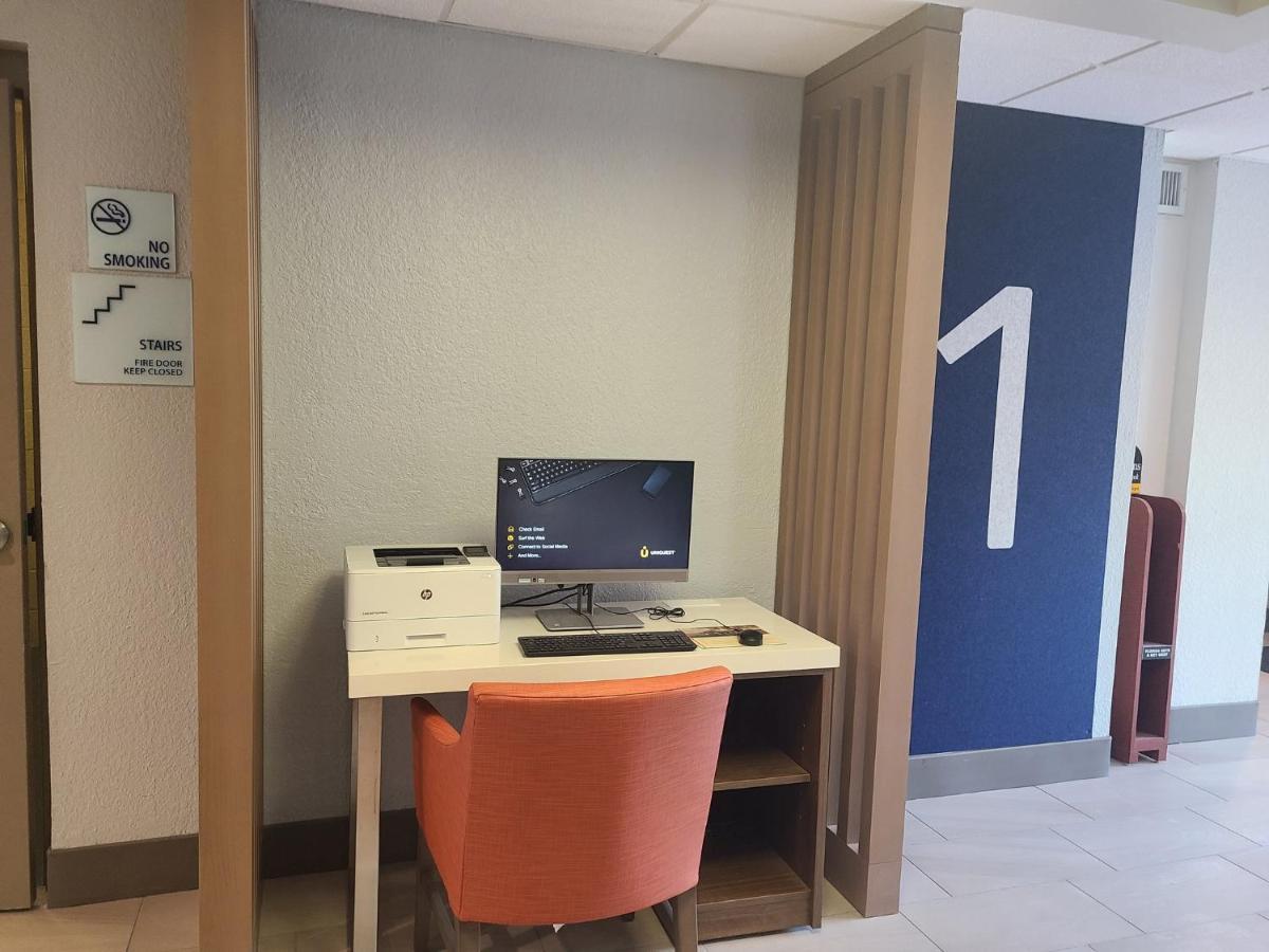 Holiday Inn Express Fort Lauderdale North - Executive Airport By Ihg Kültér fotó