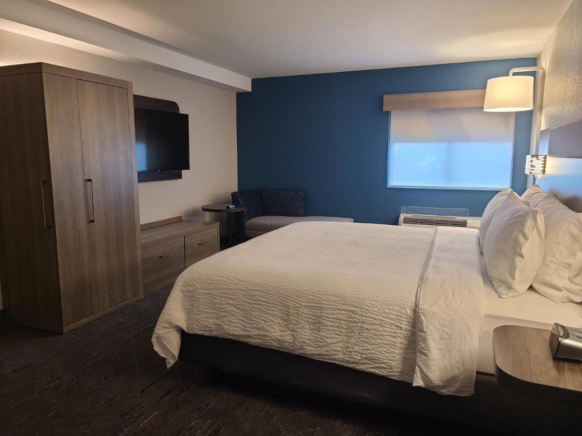 Holiday Inn Express Fort Lauderdale North - Executive Airport By Ihg Kültér fotó