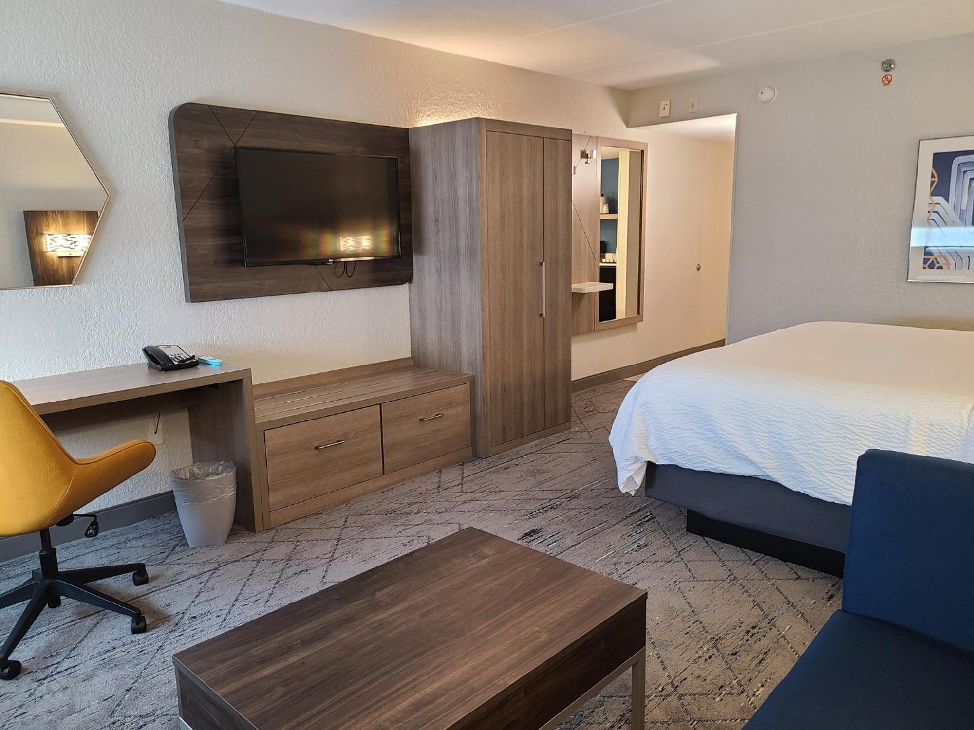 Holiday Inn Express Fort Lauderdale North - Executive Airport By Ihg Kültér fotó