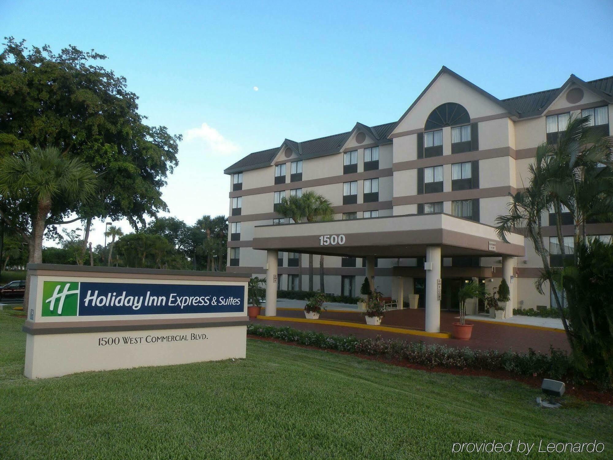 Holiday Inn Express Fort Lauderdale North - Executive Airport By Ihg Kültér fotó